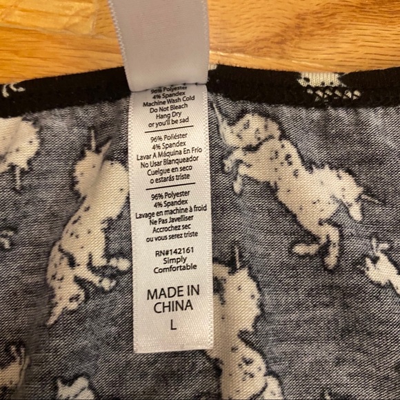 🚫DONATED🚫 - Picture 4 of 5